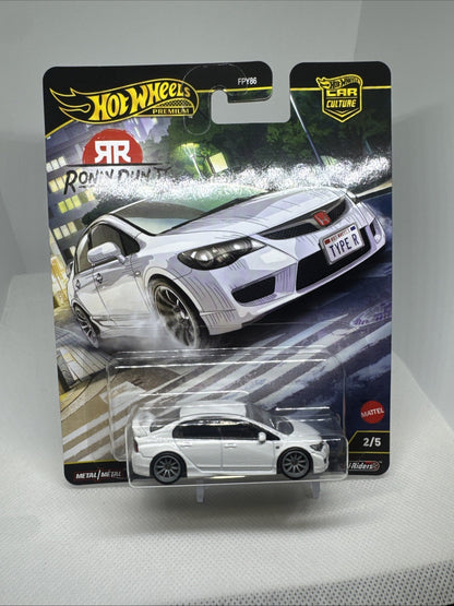 Hot Wheels 2025 Premium '07 Honda Civic Type R White 2/5 Ronin Run II