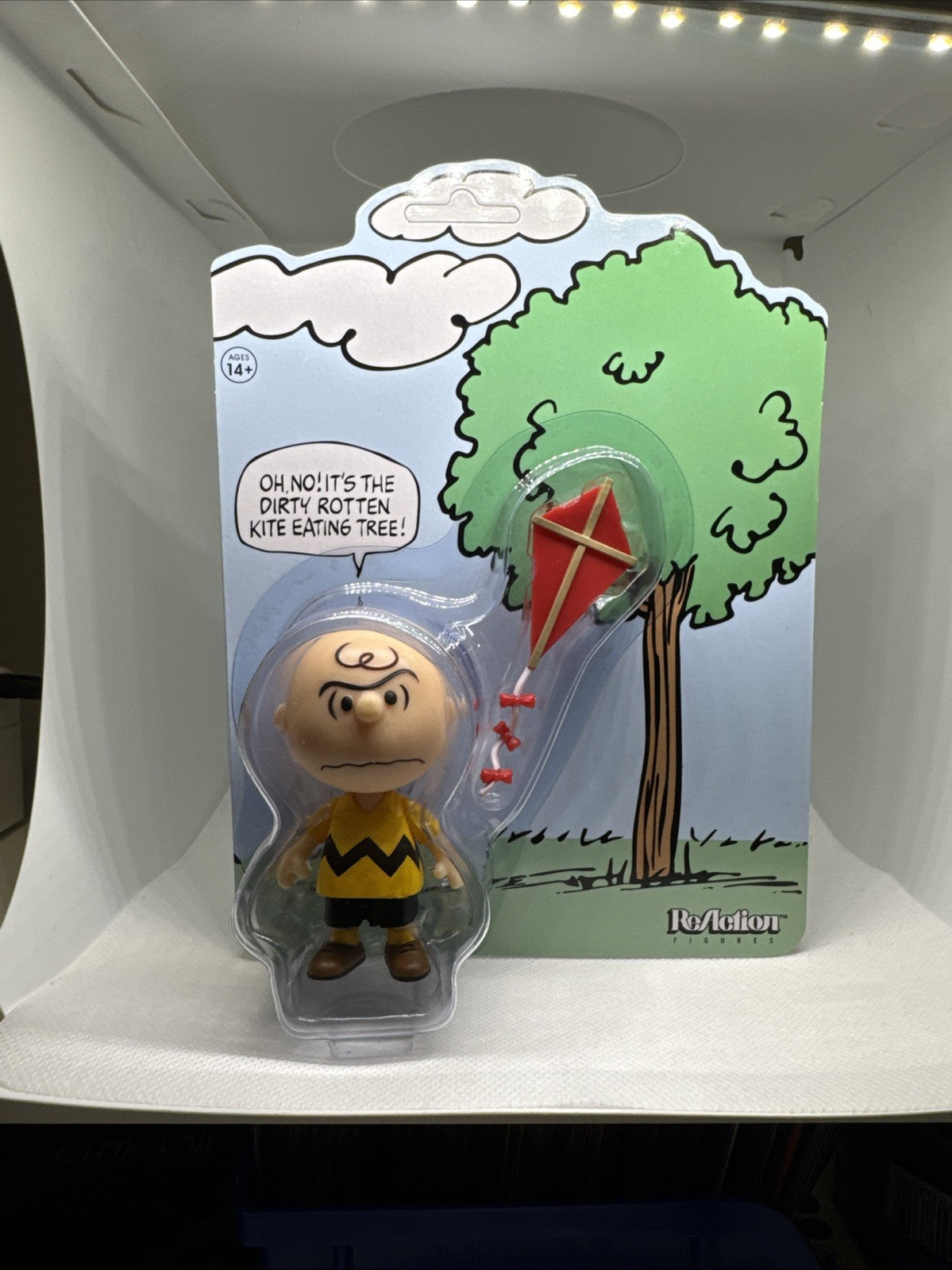 Super7 Peanuts Charlie Brown & Kite-Eating Tree ReAction Figures | New