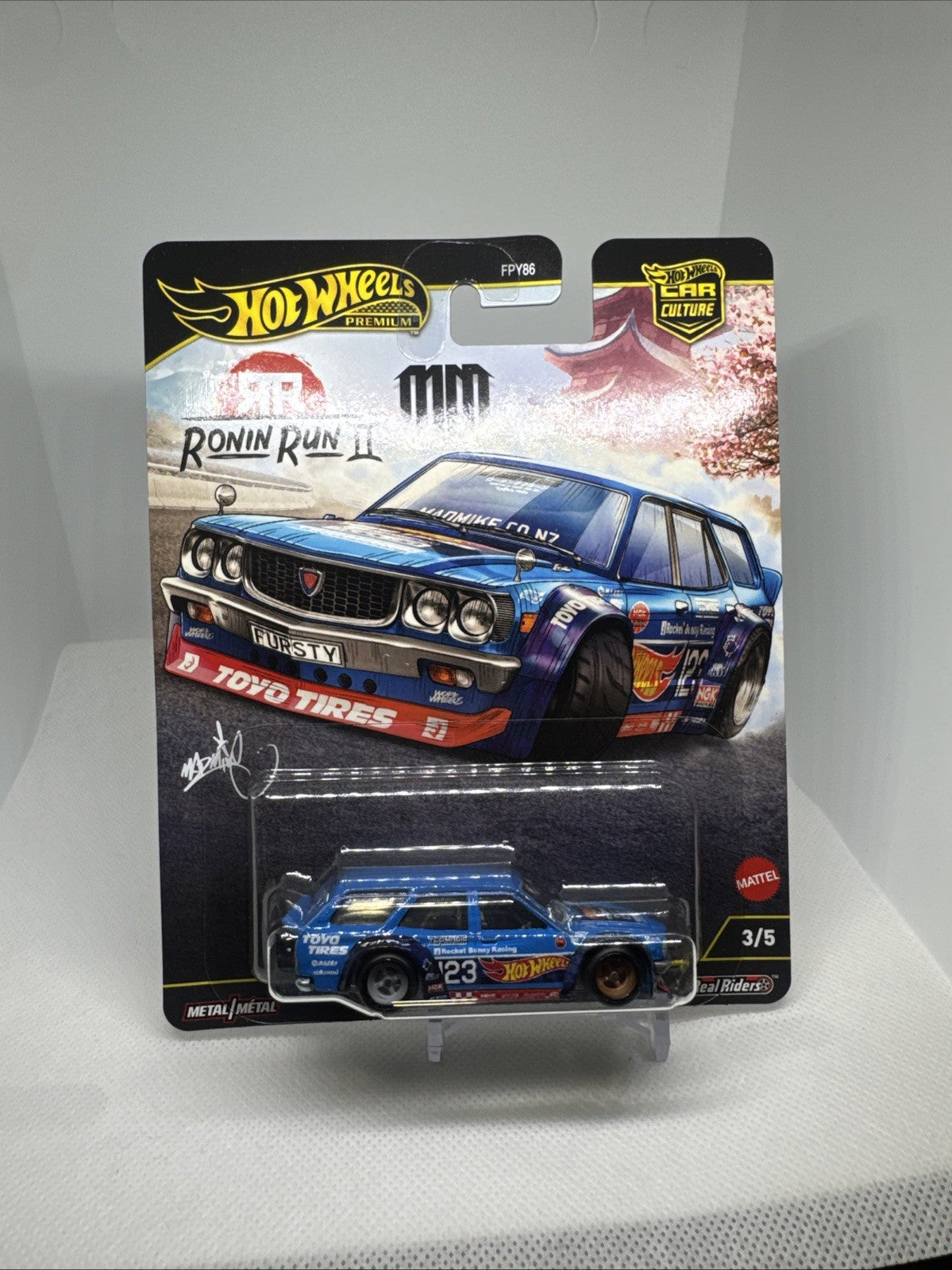 Hot Wheels 2025 Premium Mad Mike Mazda RX-3 Wagon Remorque Ronin Run 2 / A28